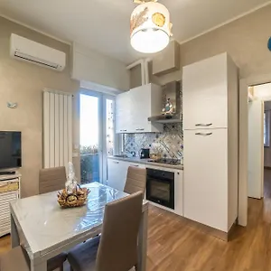 Appartamento Casa Solemare, Savona